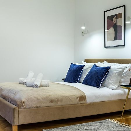 Tyzenhauz Suites Topolowa Cracovia Exterior foto